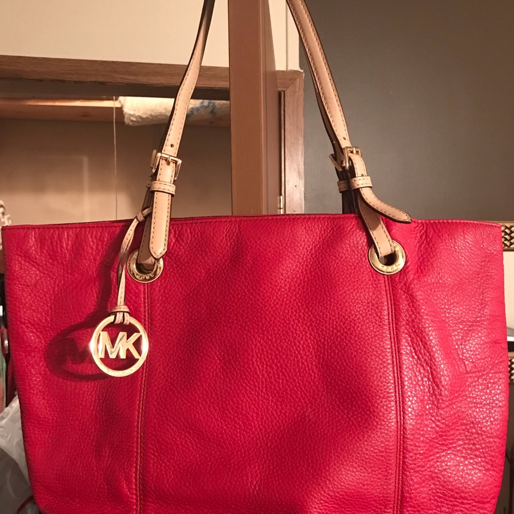 Michael Kors tote